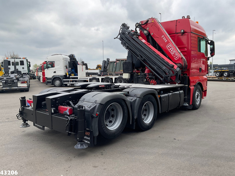 MAN TGX 28.440 Fassi 29 Tonmeter laadkraan - Автоманипулятор: фото 4 MAN TGX 28.440 Fassi 29 Tonmeter laadkraan - Автоманипулятор: фото 4