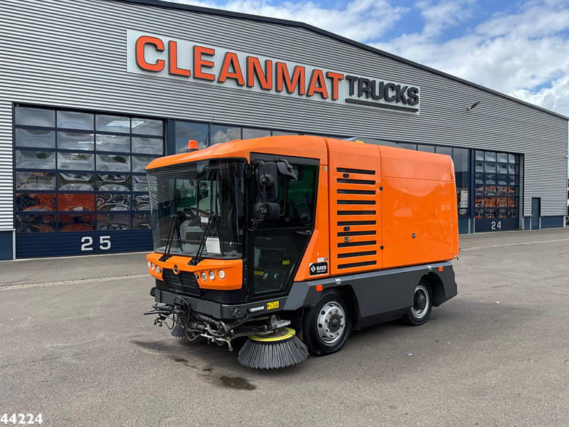 Ravo 540 Euro 6 - Подметально-уборочная машина: фото 2 Ravo 540 Euro 6 - Подметально-уборочная машина: фото 2