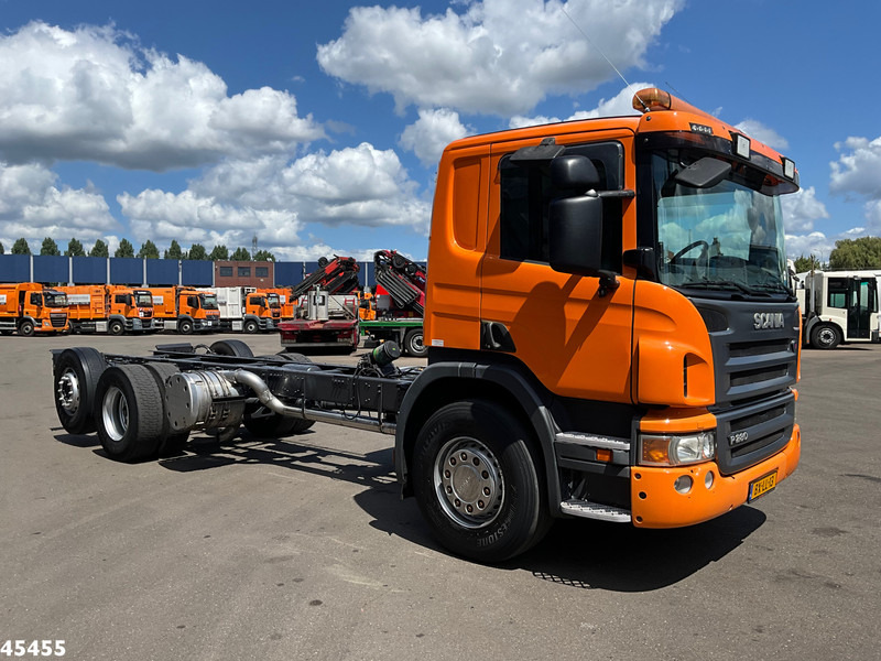 Scania P 280 6x2 Chassis Cabine with PTO Just 218.646 km! - Грузовик-шасси: фото 5 Scania P 280 6x2 Chassis Cabine with PTO Just 218.646 km! - Грузовик-шасси: фото 5