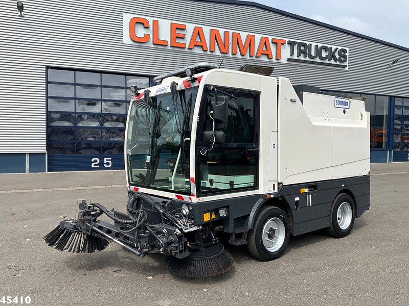 Schmidt Cleango 500 Compact Euro 6 with 3-rd brush - Подметально-уборочная машина: фото 2 Schmidt Cleango 500 Compact Euro 6 with 3-rd brush - Подметально-уборочная машина: фото 2