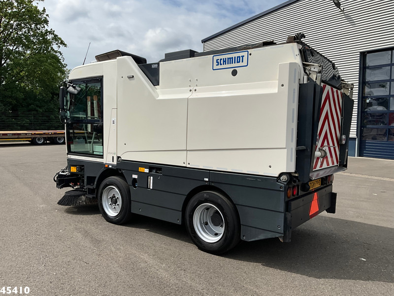 Schmidt Cleango 500 Compact Euro 6 with 3-rd brush - Подметально-уборочная машина: фото 4 Schmidt Cleango 500 Compact Euro 6 with 3-rd brush - Подметально-уборочная машина: фото 4