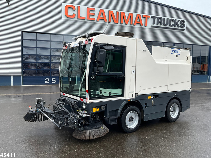 Schmidt Cleango 500 Compact Euro 6 with 3-rd brush - Подметально-уборочная машина: фото 2 Schmidt Cleango 500 Compact Euro 6 with 3-rd brush - Подметально-уборочная машина: фото 2