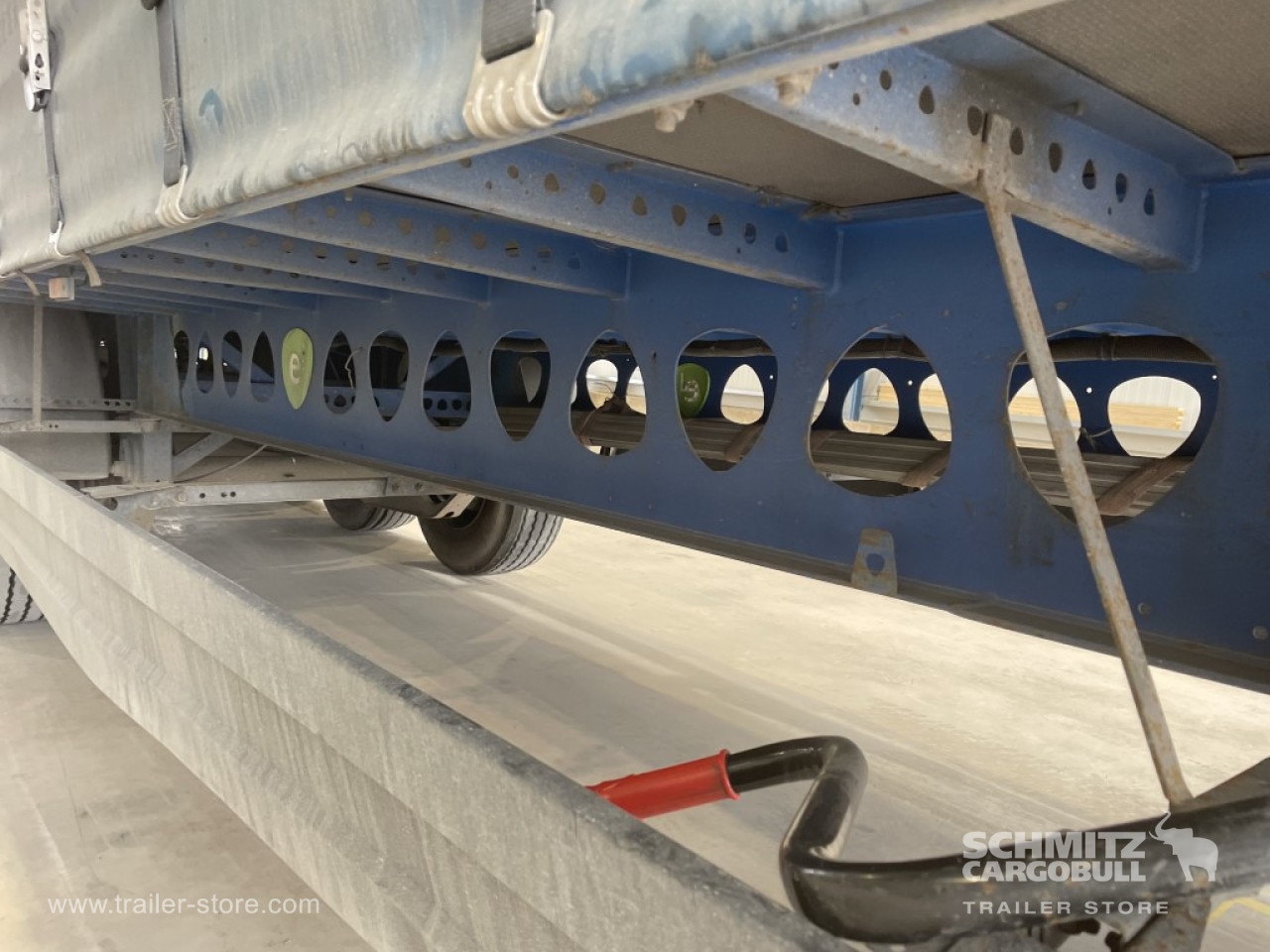 Тентованный полуприцеп BERGER Semiremolque Lona Standard: фото 14 Тентованный полуприцеп BERGER Semiremolque Lona Standard: фото 14