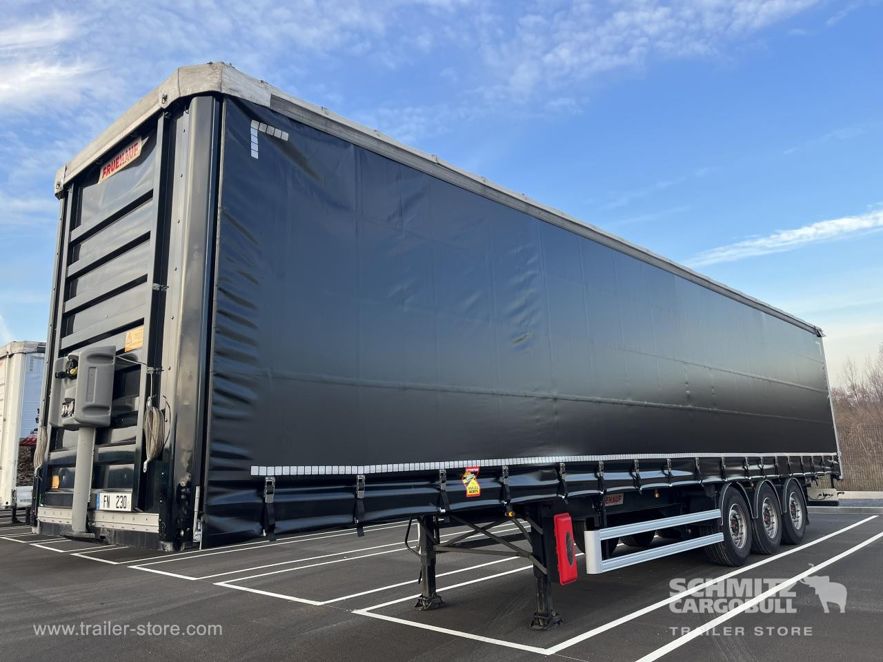FRUEHAUF Curtainsider Standard - Тентованный полуприцеп: фото 4 FRUEHAUF Curtainsider Standard - Тентованный полуприцеп: фото 4