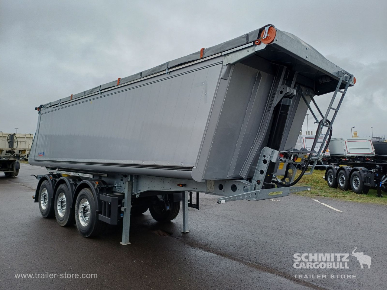 SCHMITZ Auflieger Kipper Alukastenmulde 29m³ - Самосвальный полуприцеп: фото 1 SCHMITZ Auflieger Kipper Alukastenmulde 29m³ - Самосвальный полуприцеп: фото 1