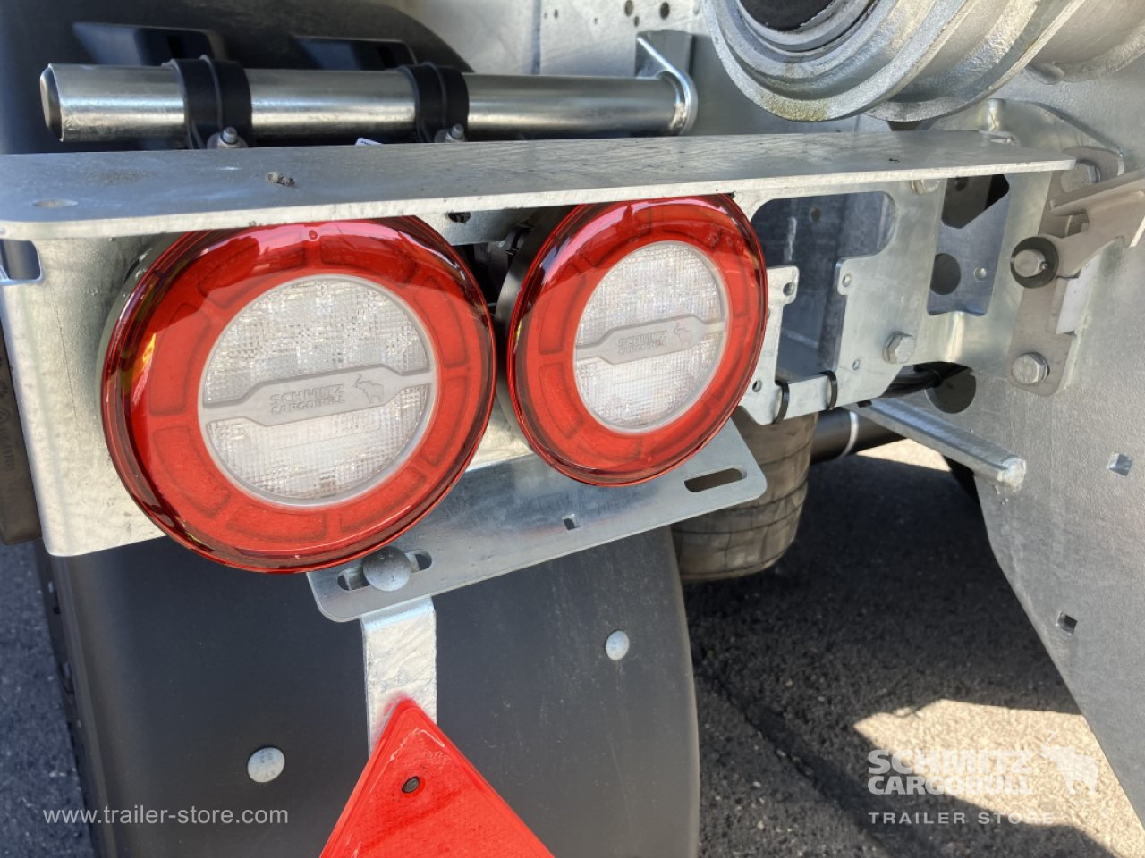 SCHMITZ Auflieger Kipper Alukastenmulde 52m³ - Самосвальный полуприцеп: фото 3 SCHMITZ Auflieger Kipper Alukastenmulde 52m³ - Самосвальный полуприцеп: фото 3