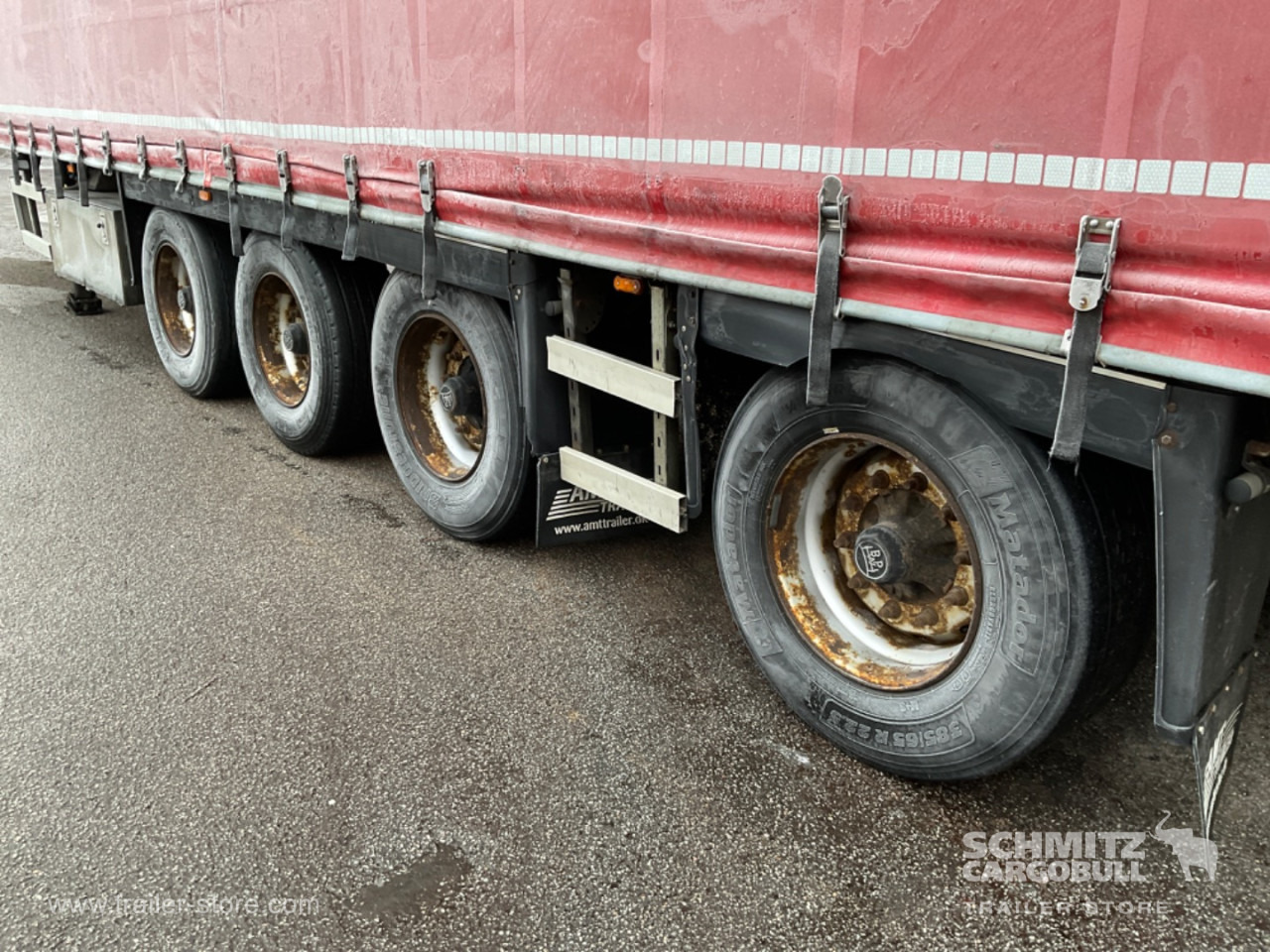 Curtainsider Standard Forklift holder - Тентованный полуприцеп: фото 3 Curtainsider Standard Forklift holder - Тентованный полуприцеп: фото 3