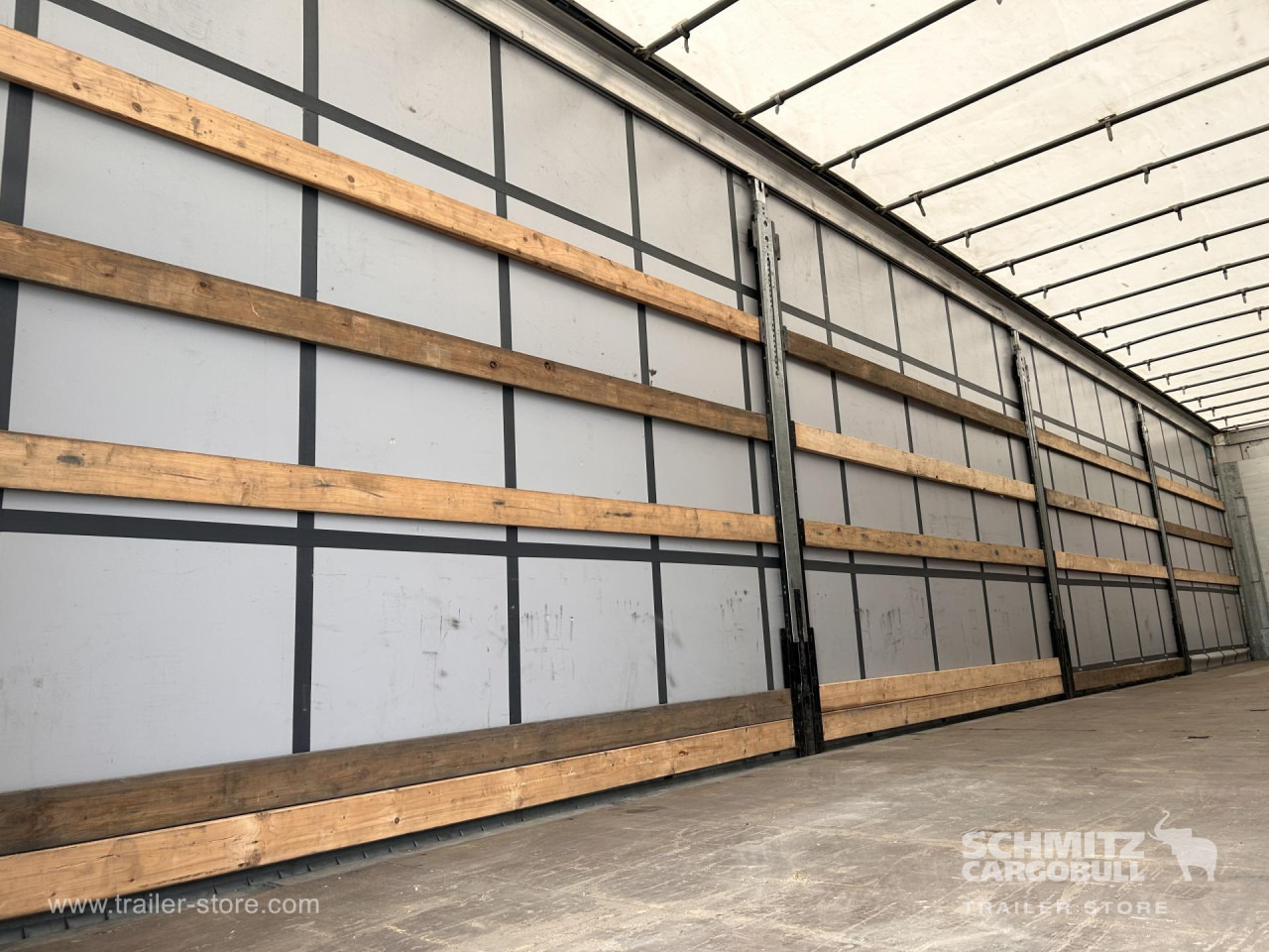 SCHMITZ Curtainsider Standard - Тентованный полуприцеп: фото 3 SCHMITZ Curtainsider Standard - Тентованный полуприцеп: фото 3