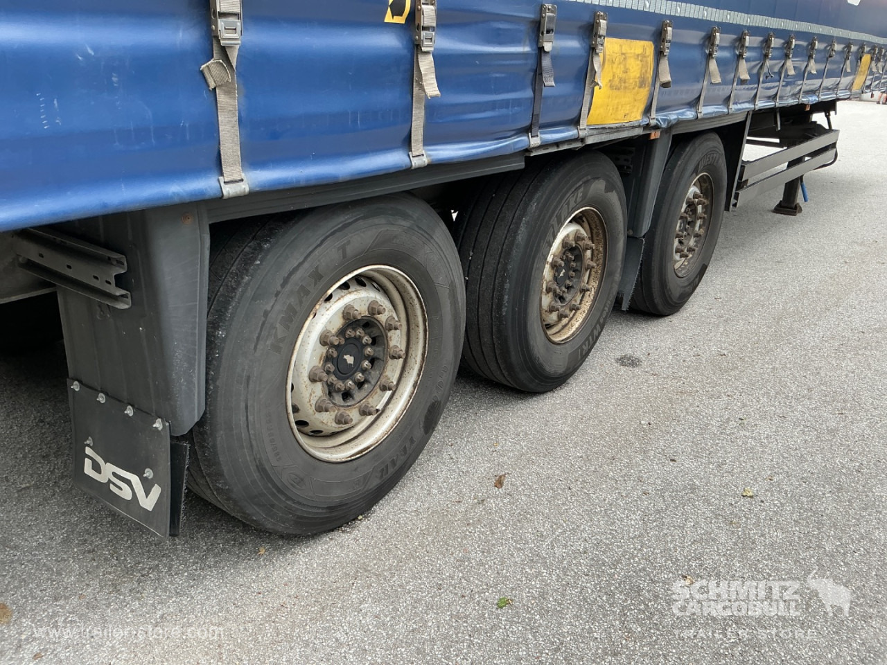 SCHMITZ Curtainsider Standard - Тентованный полуприцеп: фото 2 SCHMITZ Curtainsider Standard - Тентованный полуприцеп: фото 2