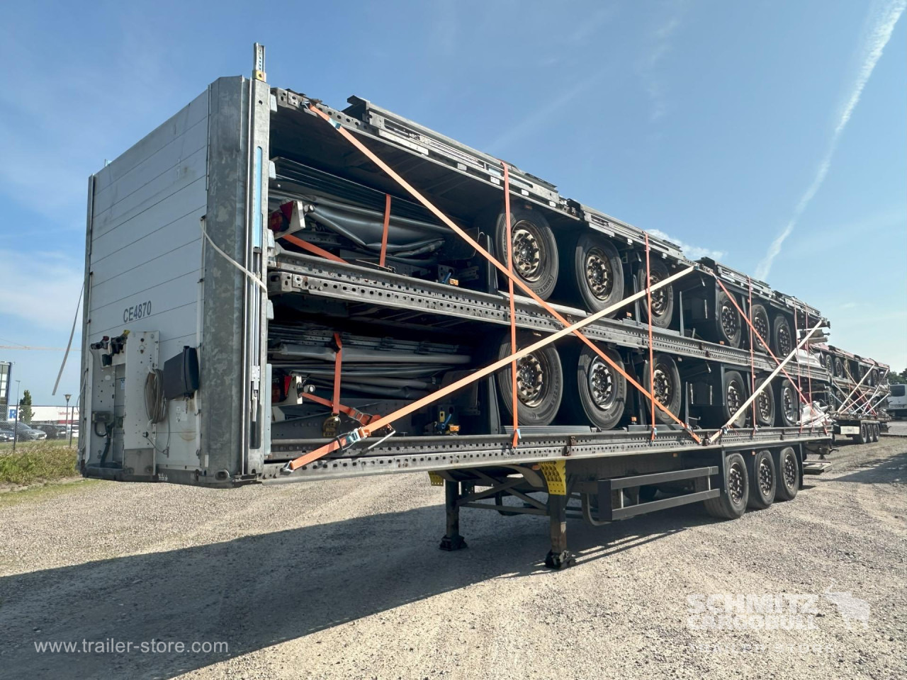 SCHMITZ Curtainsider Standard - Тентованный полуприцеп: фото 3 SCHMITZ Curtainsider Standard - Тентованный полуприцеп: фото 3