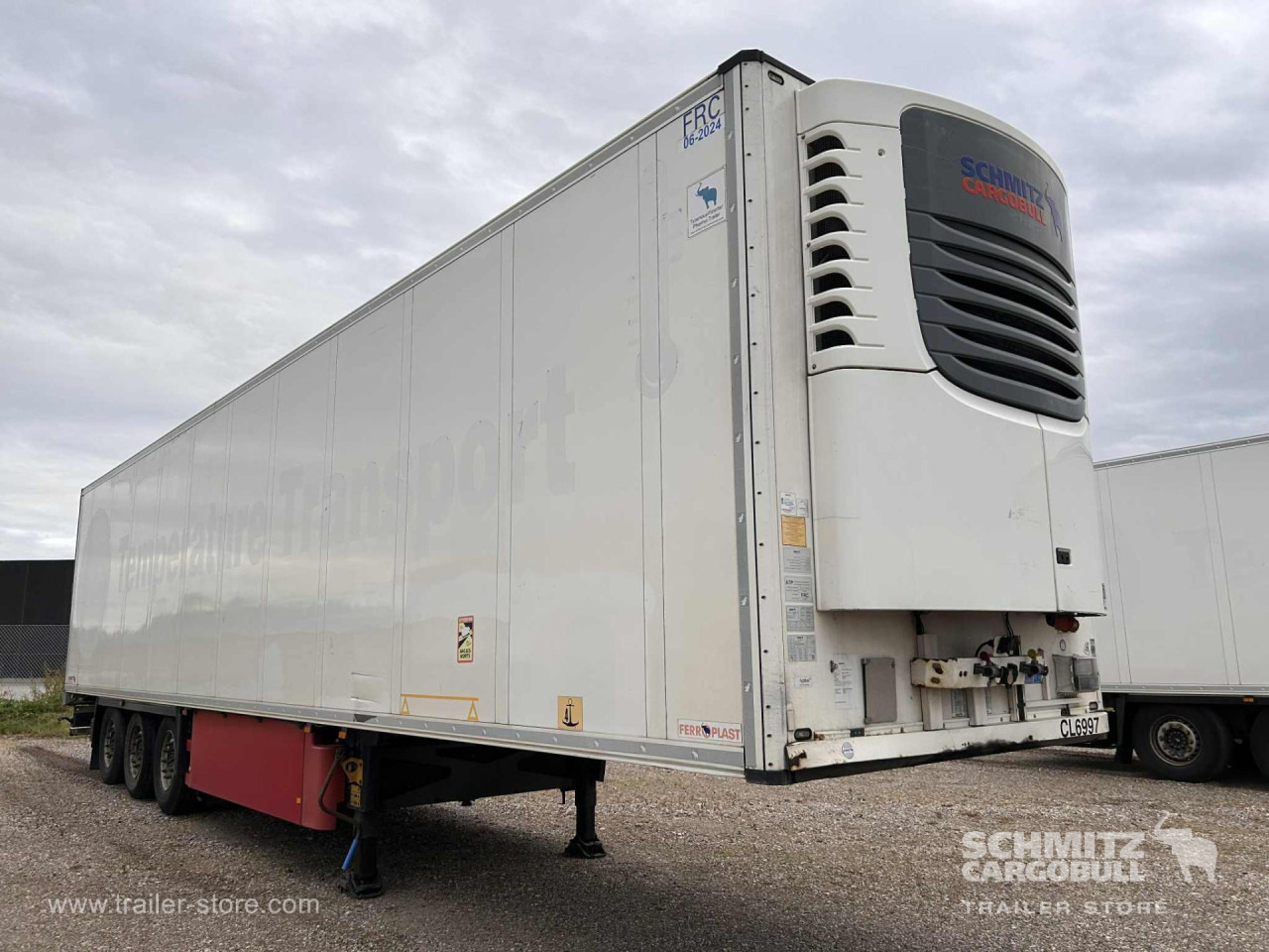 SCHMITZ Reefer Standard Double deck - Изотермический полуприцеп: фото 1 SCHMITZ Reefer Standard Double deck - Изотермический полуприцеп: фото 1
