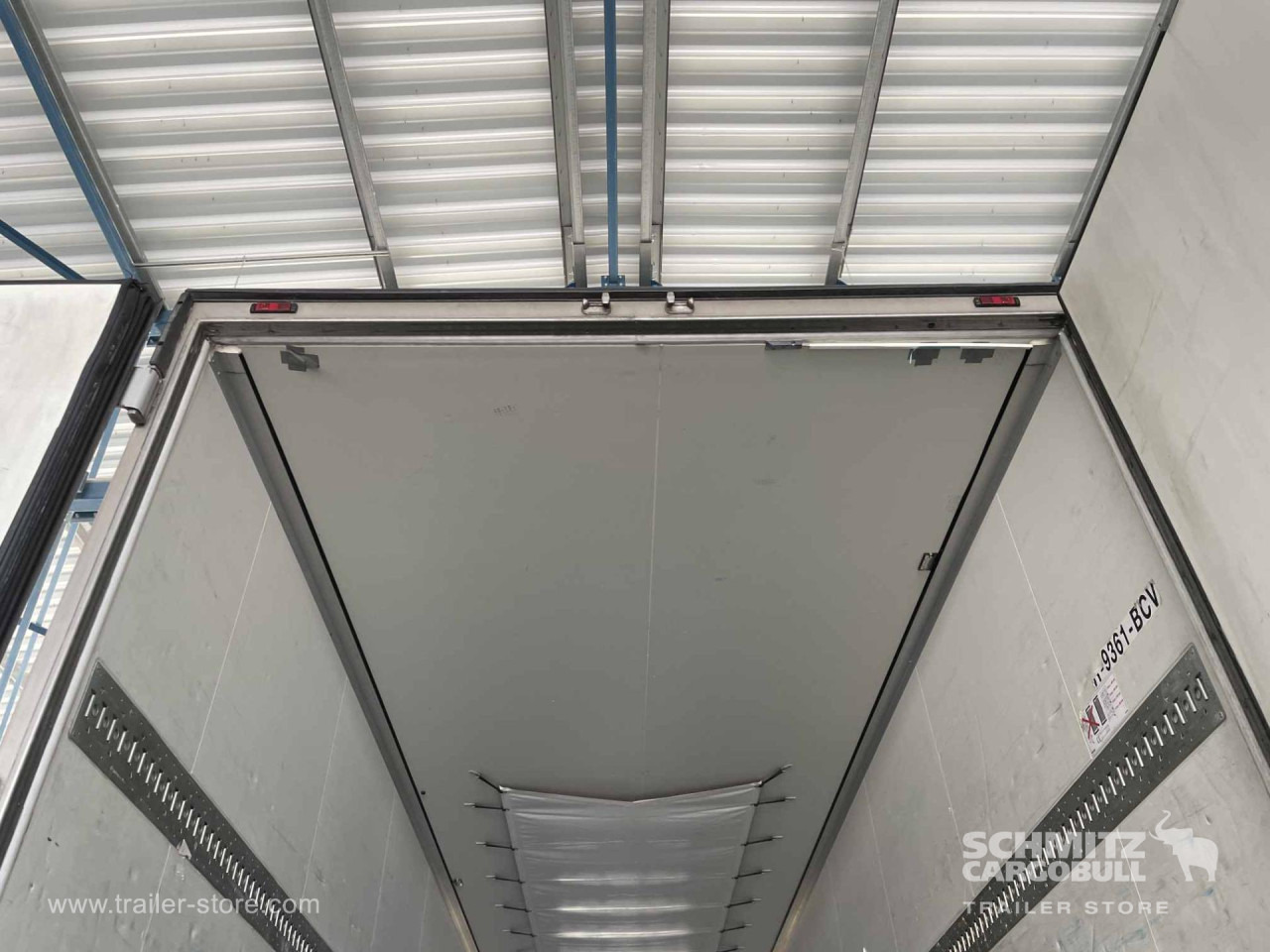 KRONE Remolque Frigo Standard - Прицеп-рефрижератор: фото 3 KRONE Remolque Frigo Standard - Прицеп-рефрижератор: фото 3