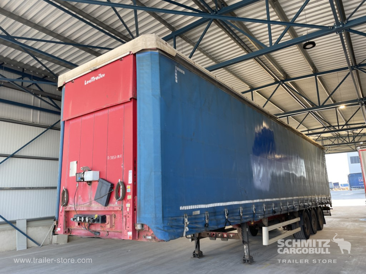 LECIñENA Semiremolque Lona Standard - Тентованный полуприцеп: фото 5 LECIñENA Semiremolque Lona Standard - Тентованный полуприцеп: фото 5