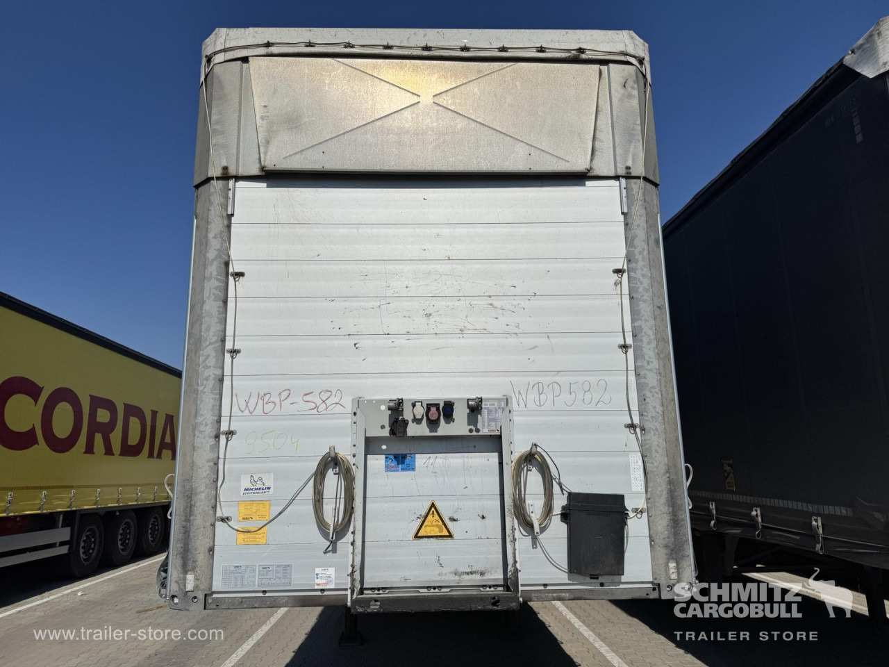 SCHMITZ Curtainsider Mega - Тентованный полуприцеп: фото 2 SCHMITZ Curtainsider Mega - Тентованный полуприцеп: фото 2