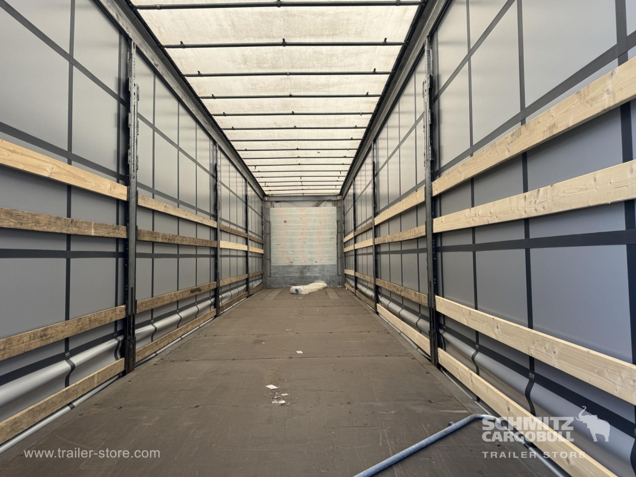 SCHMITZ Curtainsider Mega - Тентованный полуприцеп: фото 5 SCHMITZ Curtainsider Mega - Тентованный полуприцеп: фото 5