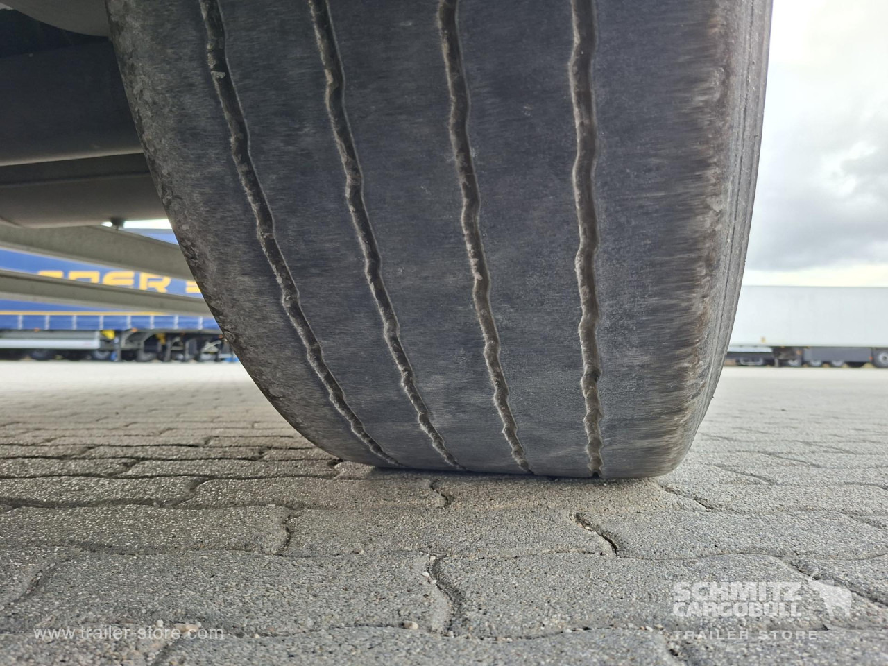 SCHMITZ Reefer Multitemp - Изотермический полуприцеп: фото 5 SCHMITZ Reefer Multitemp - Изотермический полуприцеп: фото 5