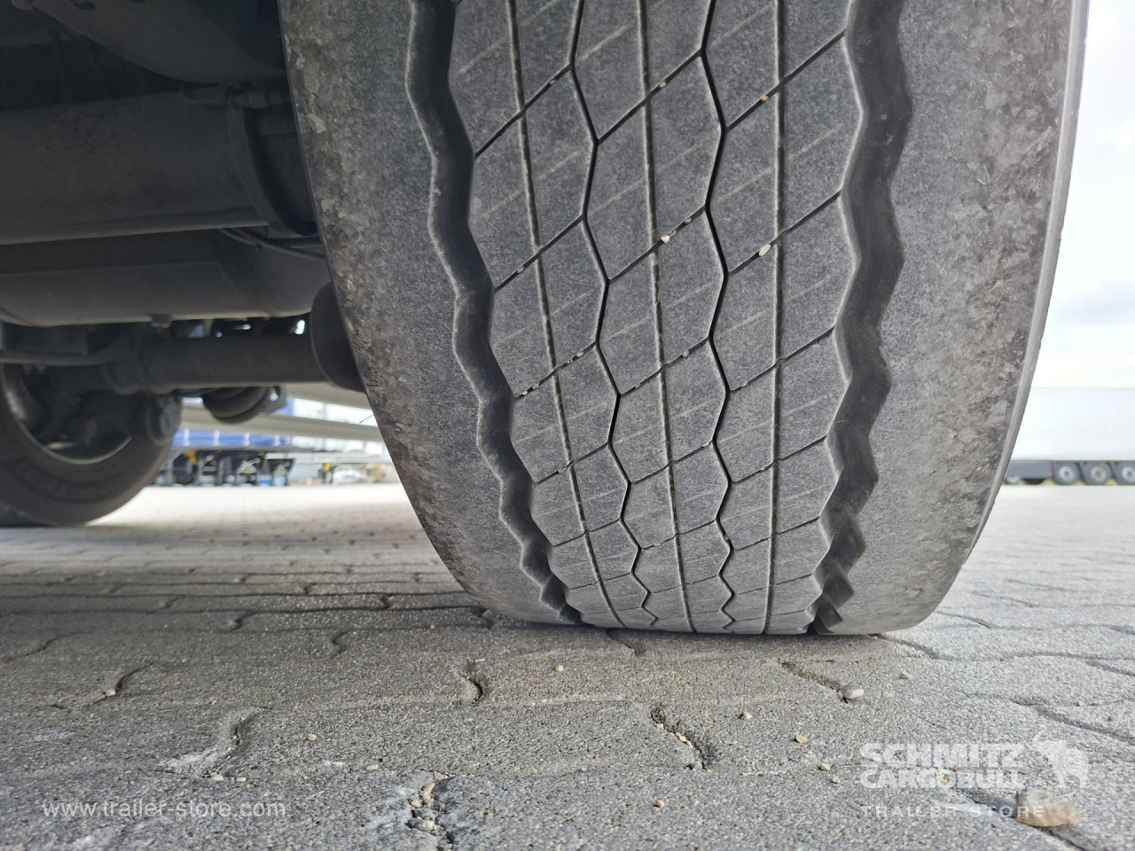 SCHMITZ Reefer Multitemp - Изотермический полуприцеп: фото 4 SCHMITZ Reefer Multitemp - Изотермический полуприцеп: фото 4