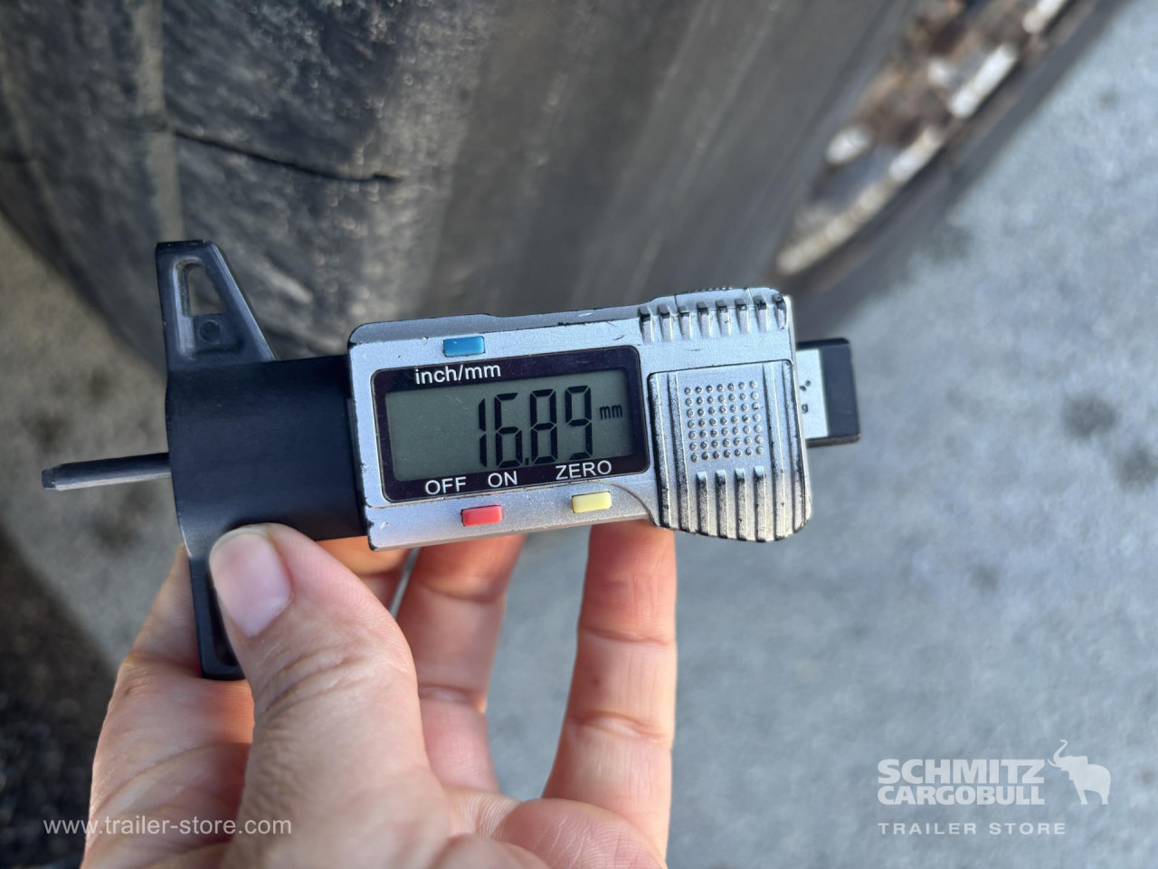 SCHMITZ Curtainsider Standard - Тентованный полуприцеп: фото 3 SCHMITZ Curtainsider Standard - Тентованный полуприцеп: фото 3