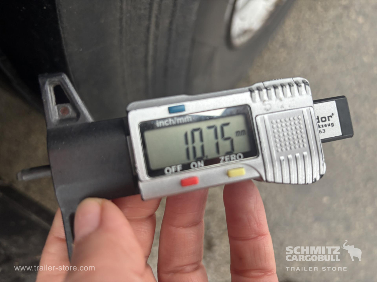 SCHMITZ Curtainsider Standard - Тентованный полуприцеп: фото 4 SCHMITZ Curtainsider Standard - Тентованный полуприцеп: фото 4