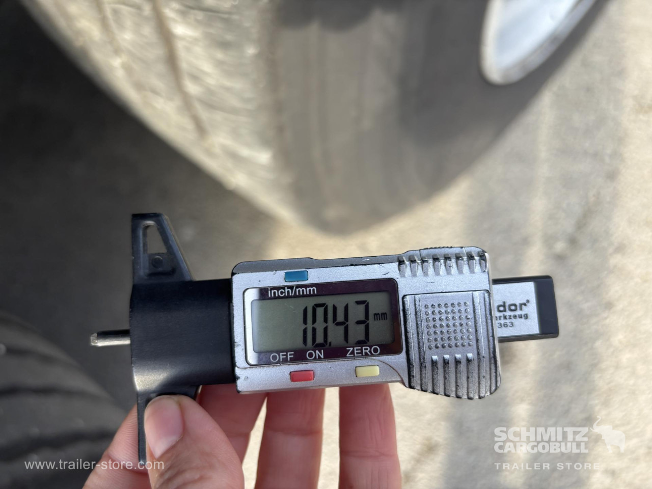 SCHMITZ Curtainsider Standard - Тентованный полуприцеп: фото 4 SCHMITZ Curtainsider Standard - Тентованный полуприцеп: фото 4