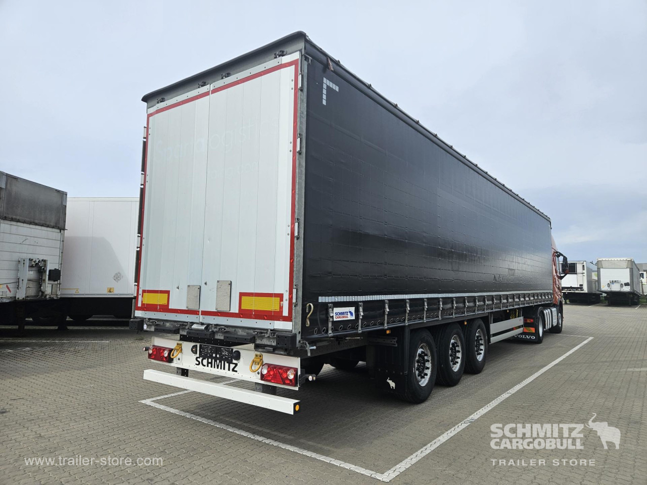 SCHMITZ Curtainsider Standard - Тентованный полуприцеп: фото 1 SCHMITZ Curtainsider Standard - Тентованный полуприцеп: фото 1