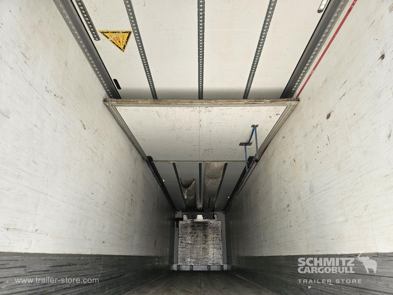 SCHMITZ Reefer Multitemp - Изотермический полуприцеп: фото 2 SCHMITZ Reefer Multitemp - Изотермический полуприцеп: фото 2