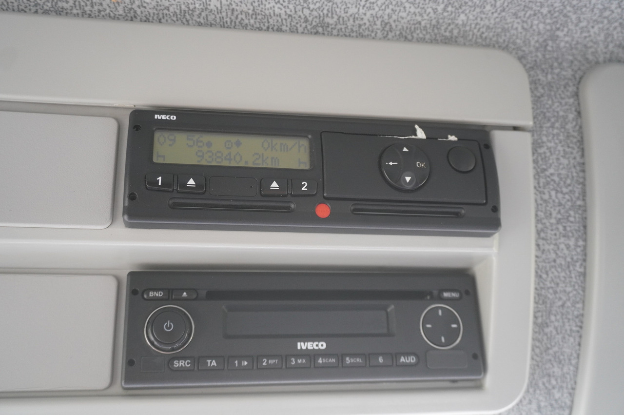 IVECO Eurocargo 150 E25 / 90 tho. km !!! / Tow truck - Эвакуатор: фото 3 IVECO Eurocargo 150 E25 / 90 tho. km !!! / Tow truck - Эвакуатор: фото 3