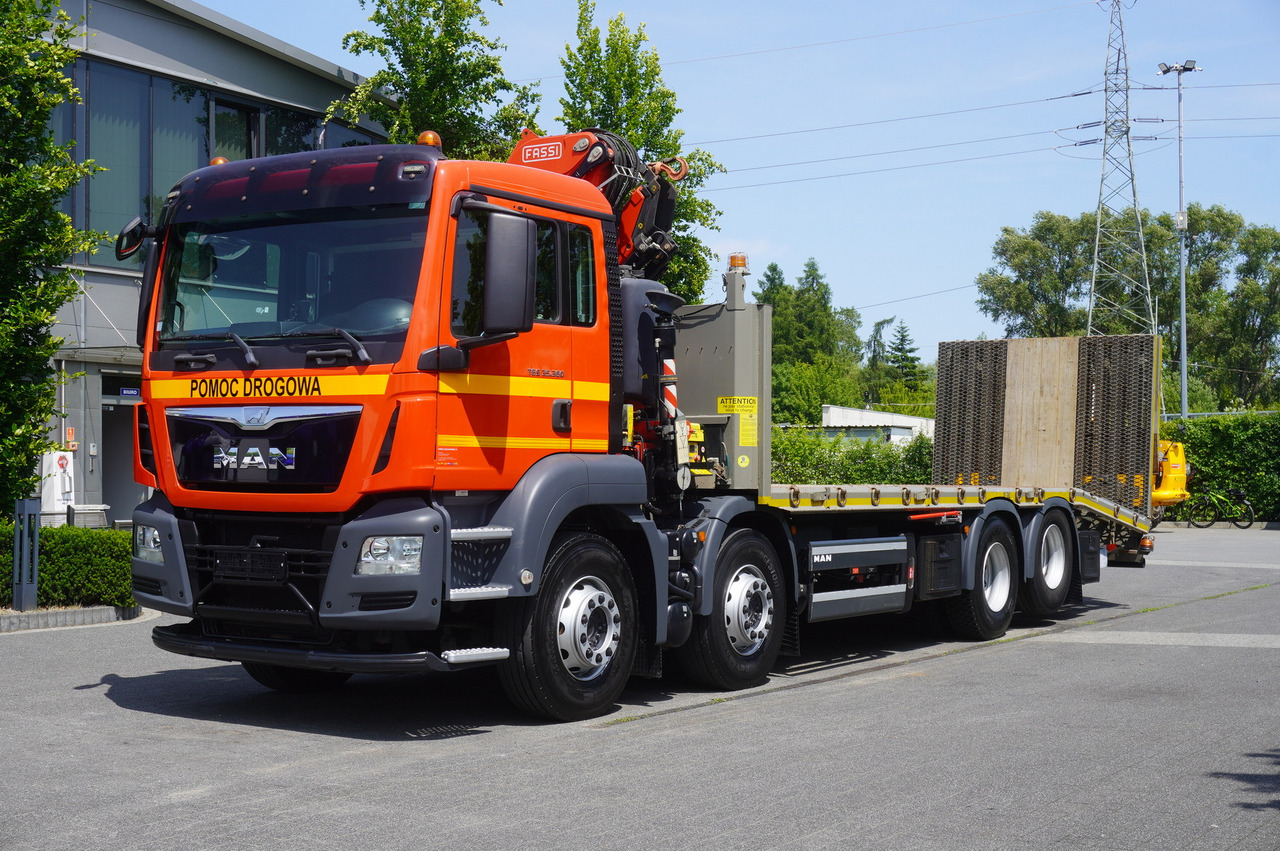 MAN TGS 35.360 E6 8x2 / FASSI F235 crane / 6.5 T cap. / 8.3 m reach - Автоманипулятор: фото 3 MAN TGS 35.360 E6 8x2 / FASSI F235 crane / 6.5 T cap. / 8.3 m reach - Автоманипулятор: фото 3