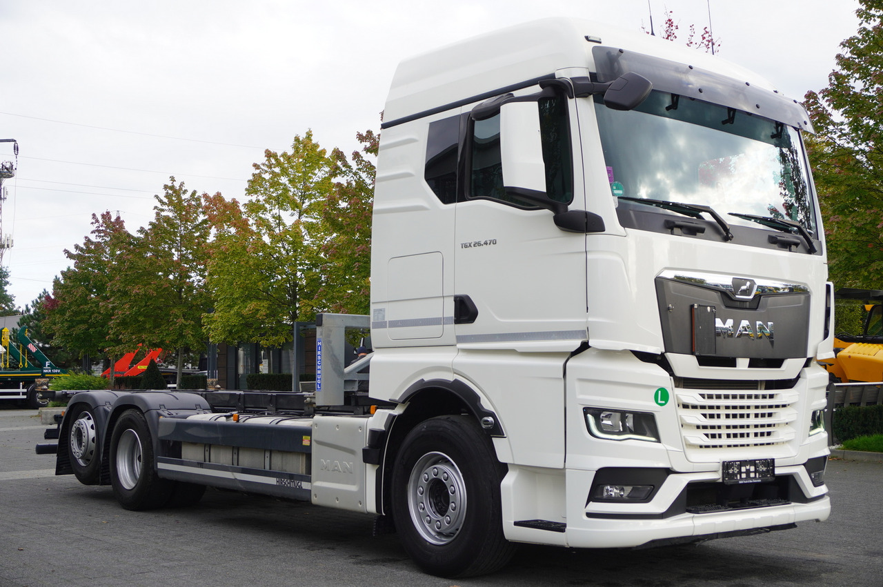 MAN TGX 26.470 6x2 COINTAINERKIPPER HYVA HIRMSCHLING / 200 tho. km! - Самосвал: фото 4 MAN TGX 26.470 6x2 COINTAINERKIPPER HYVA HIRMSCHLING / 200 tho. km! - Самосвал: фото 4