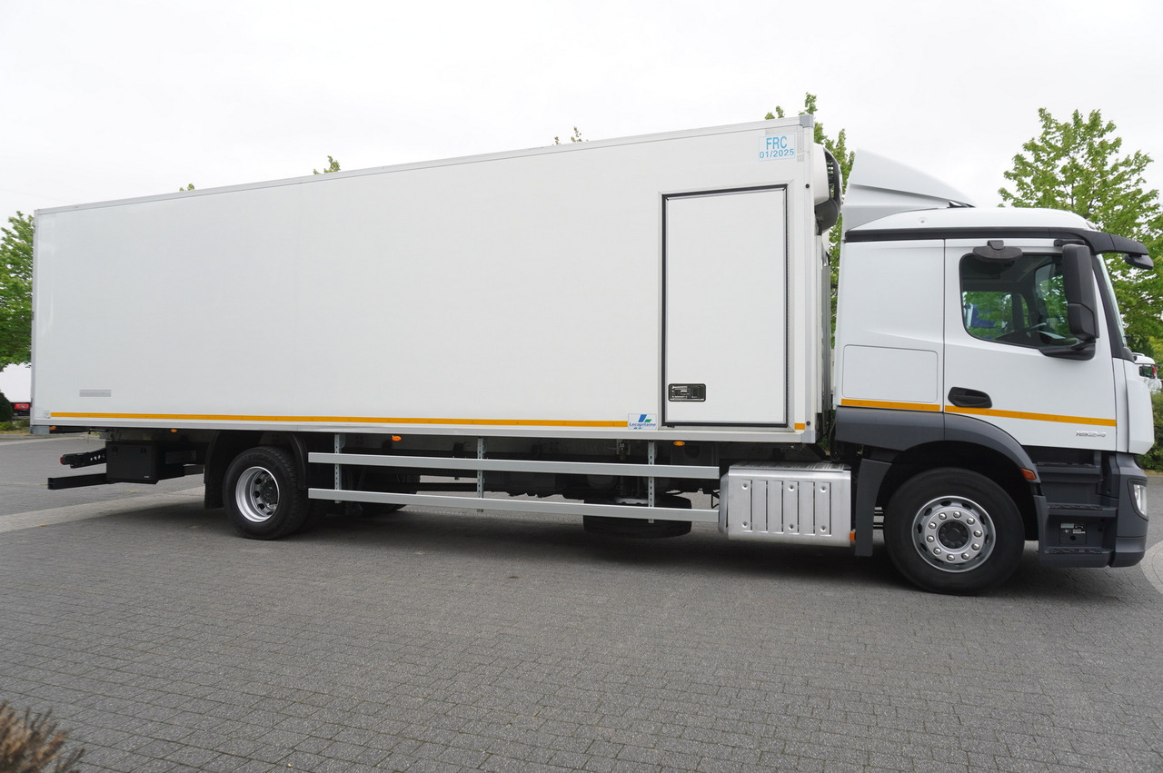 Рефрижератор MERCEDES-BENZ Actros 1824 / Refrigerator 22 EPAL / Carrier Supra 950 / Sleeping cabin: фото 6 Рефрижератор MERCEDES-BENZ Actros 1824 / Refrigerator 22 EPAL / Carrier Supra 950 / Sleeping cabin: фото 6