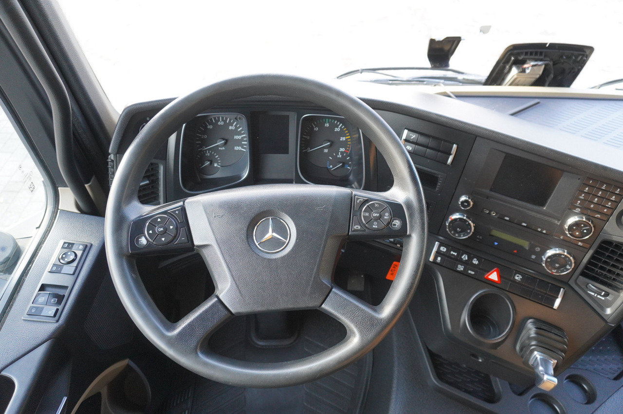 Тентованный грузовик MERCEDES-BENZ Actros 1835 E6 4×2 / Curtainsider 21 pallets / tail lift 1.5t: фото 8