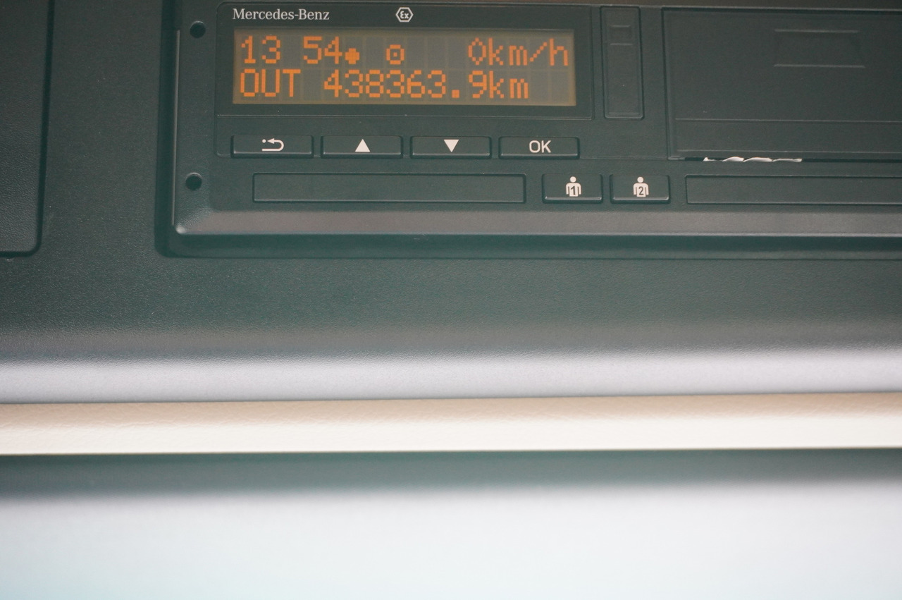 Рефрижератор MERCEDES-BENZ Actros 2545 MP5 / KRONE 18 EPAL box body / ADR AT: фото 18 Рефрижератор MERCEDES-BENZ Actros 2545 MP5 / KRONE 18 EPAL box body / ADR AT: фото 18