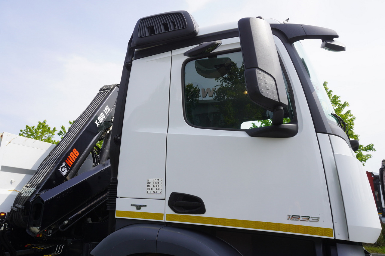MERCEDES-BENZ Arocs 1833 / 87,000 km!!! / Hds HIAB X-DUO 128 B-2 / three-sided tipper в лизинг MERCEDES-BENZ Arocs 1833 / 87,000 km!!! / Hds HIAB X-DUO 128 B-2 / three-sided tipper: фото 22