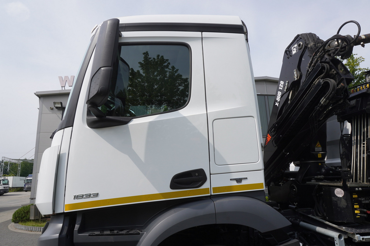 MERCEDES-BENZ Arocs 1833 / 87,000 km!!! / Hds HIAB X-DUO 128 B-2 / three-sided tipper в лизинг MERCEDES-BENZ Arocs 1833 / 87,000 km!!! / Hds HIAB X-DUO 128 B-2 / three-sided tipper: фото 24