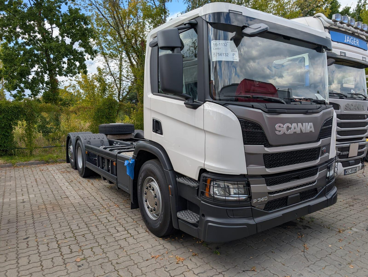 SCANIA P 340 B6x2*4NA / chassis frame / steering axle / CNG - Мусоровоз: фото 2 SCANIA P 340 B6x2*4NA / chassis frame / steering axle / CNG - Мусоровоз: фото 2