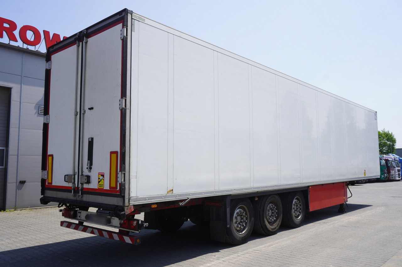 SCHMITZ refrigerated semi-trailer / Thermoking SLX E Spectrum 250 / Multitemperature - Полуприцеп-рефрижератор: фото 5 SCHMITZ refrigerated semi-trailer / Thermoking SLX E Spectrum 250 / Multitemperature - Полуприцеп-рефрижератор: фото 5