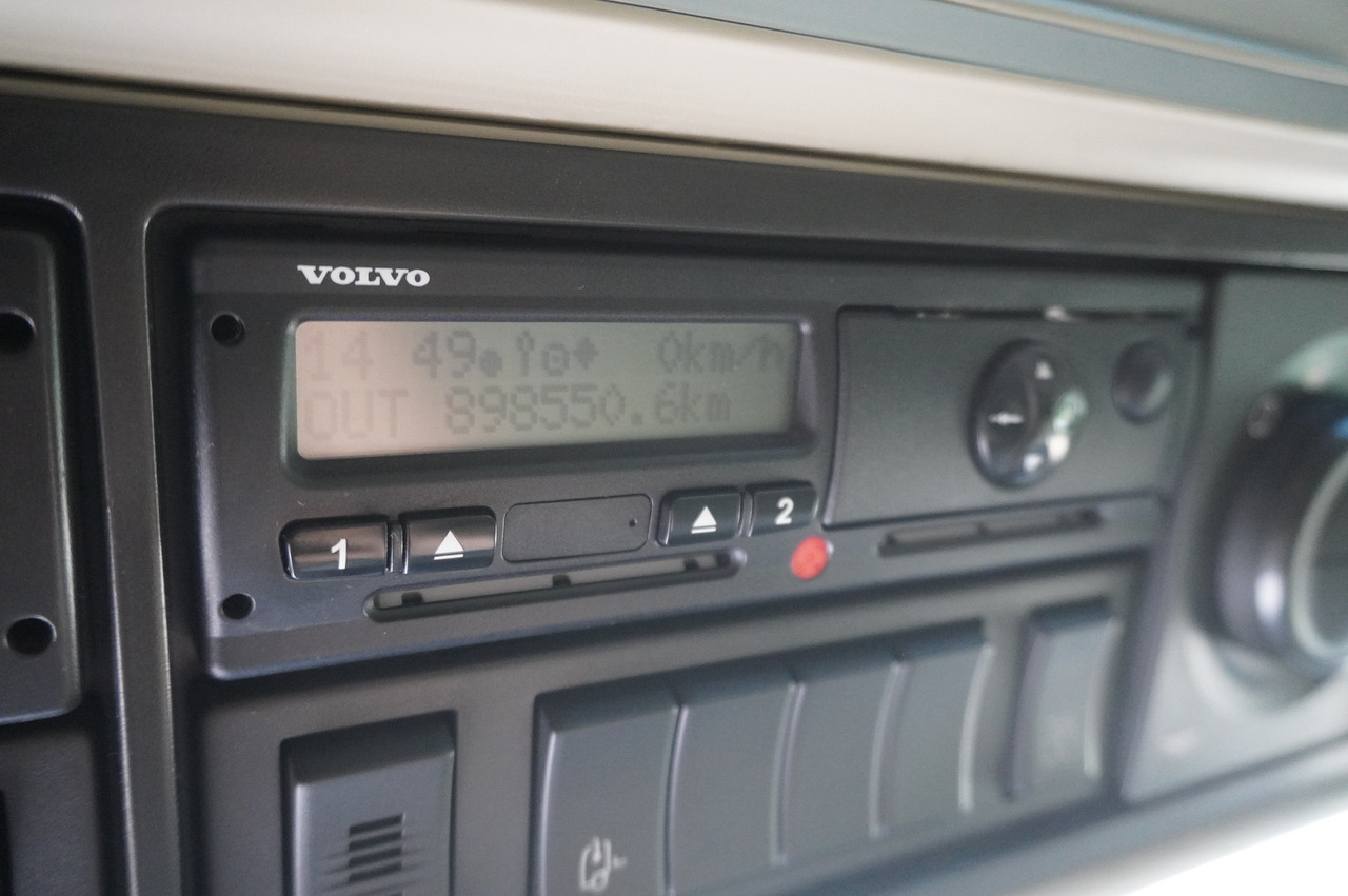 Автоманипулятор VOLVO FH16 750 8x4x4 / 750 HP! / Frame 685 cm / Steered 4th axle: фото 24 Автоманипулятор VOLVO FH16 750 8x4x4 / 750 HP! / Frame 685 cm / Steered 4th axle: фото 24