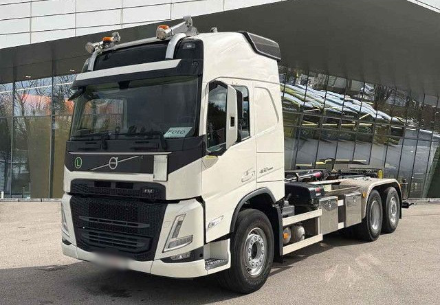 VOLVO FM 460 6X2*4 / HIAB ULT21S61 hooklift / 50 tho. km! / 2022 - Крюковой мультилифт: фото 1 VOLVO FM 460 6X2*4 / HIAB ULT21S61 hooklift / 50 tho. km! / 2022 - Крюковой мультилифт: фото 1
