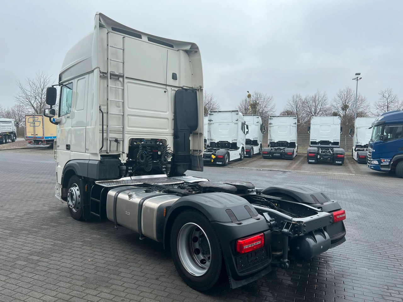 DAF XF 480 FT SSC LowDeck MX-Engine Brake Standklima - Тягач: фото 3 DAF XF 480 FT SSC LowDeck MX-Engine Brake Standklima - Тягач: фото 3