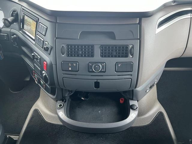 Тягач DAF XF 480 FT SSC Retarder Standklima 2-K Hydraulik: фото 22