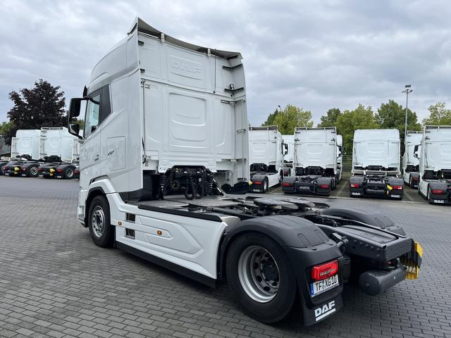 DAF XG+ 480 FT TraXon Intarder Standklima 2 x Tank - Тягач: фото 3 DAF XG+ 480 FT TraXon Intarder Standklima 2 x Tank - Тягач: фото 3