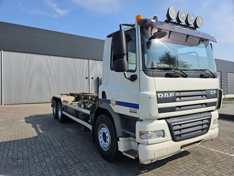 DAF CF 85 360 Manual 10 Tyres - Грузовик-шасси: фото 2 DAF CF 85 360 Manual 10 Tyres - Грузовик-шасси: фото 2