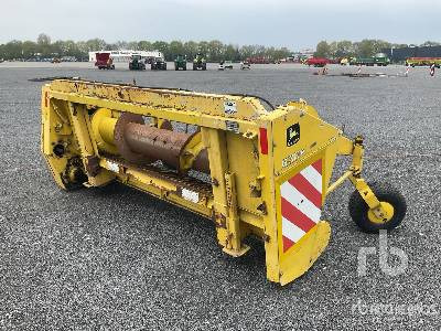 JOHN DEERE 630A - Жатка зерновая: фото 3 JOHN DEERE 630A - Жатка зерновая: фото 3