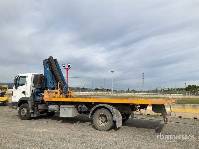 2002 Nissan Atleon 210 4x2 with Crane Rollback Truck - Эвакуатор: фото 4 2002 Nissan Atleon 210 4x2 with Crane Rollback Truck - Эвакуатор: фото 4