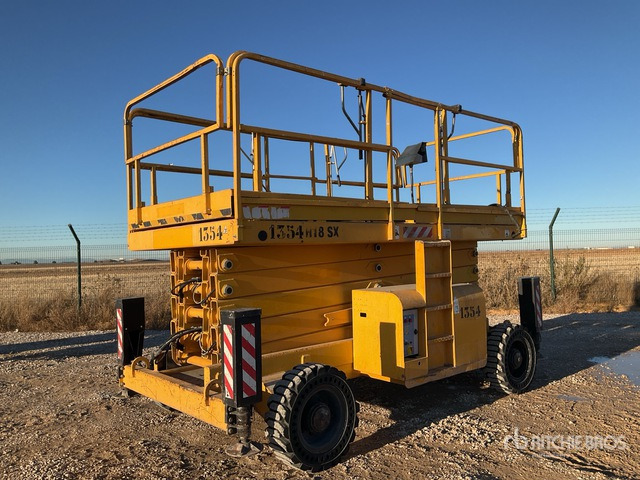 2007 Haulotte H18SX 4x4 Diesel Scissor Lift - Ножничный подъемник: фото 2 2007 Haulotte H18SX 4x4 Diesel Scissor Lift - Ножничный подъемник: фото 2