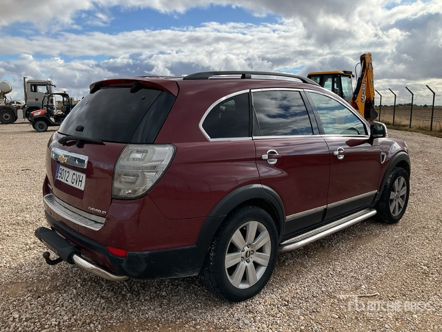 2010 Chevrolet Captiva Automobile - Внедорожник: фото 3 2010 Chevrolet Captiva Automobile - Внедорожник: фото 3