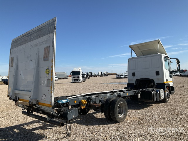 2012 Iveco Eurocargo 75E18 4x2 Cab and Chassis - Грузовик-шасси: фото 4 2012 Iveco Eurocargo 75E18 4x2 Cab and Chassis - Грузовик-шасси: фото 4