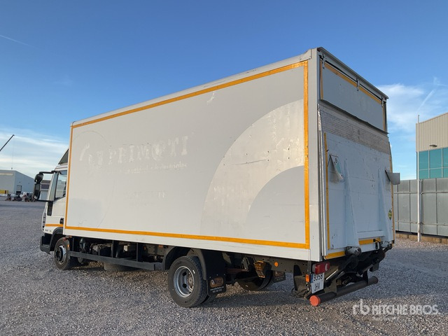 2012 Iveco Eurocargo 75E18 4x2 Van Truck - Грузовик с закрытым кузовом: фото 4 2012 Iveco Eurocargo 75E18 4x2 Van Truck - Грузовик с закрытым кузовом: фото 4