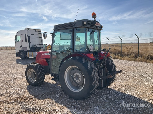 2015 Massey Ferguson 3650F 4WD Tractor - Трактор: фото 4 2015 Massey Ferguson 3650F 4WD Tractor - Трактор: фото 4