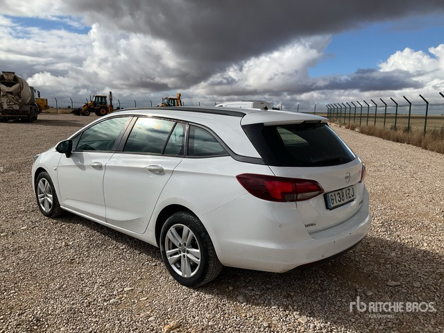 2019 Opel Astra Sports Tourer 1.6CDTI Selective Automobile - Легковой автомобиль: фото 2 2019 Opel Astra Sports Tourer 1.6CDTI Selective Automobile - Легковой автомобиль: фото 2